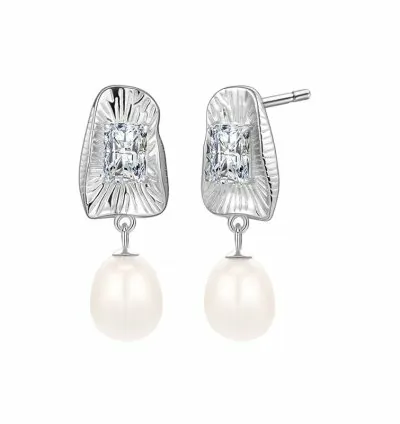 Design Shell pearl earring